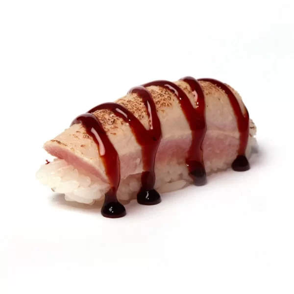 4. Maguro Aburi